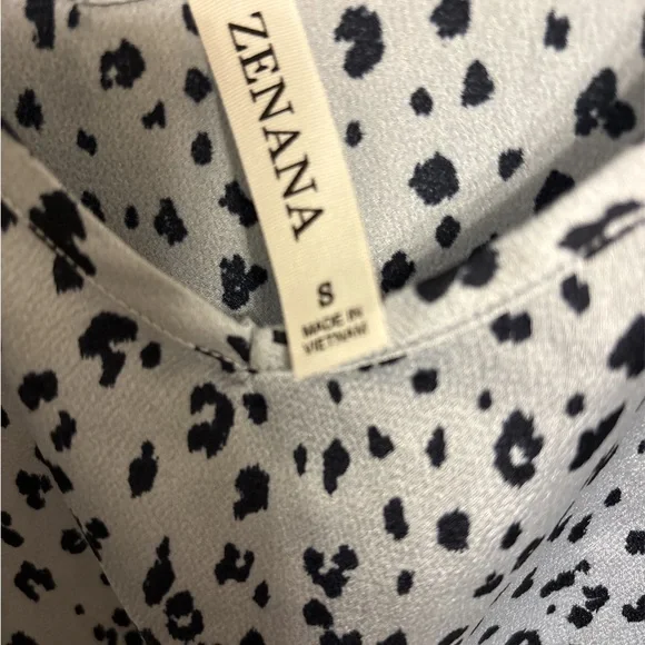 NWT - Zenana Women's Nightie - Picture 3 of 3